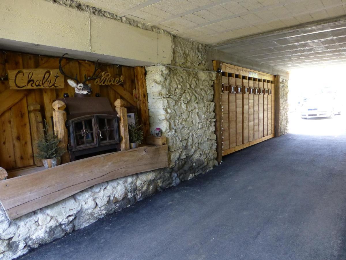 Chalet Lucie LE CHEVAL NOIR Valmorel Extérieur photo
